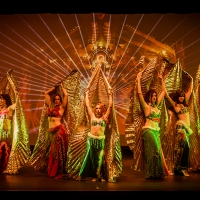 Cabaret de París. Alas 2
