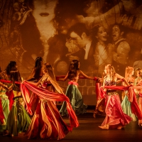 Cabaret de París. Velos (2)